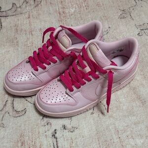 Nike Dunk Women's Sneakers